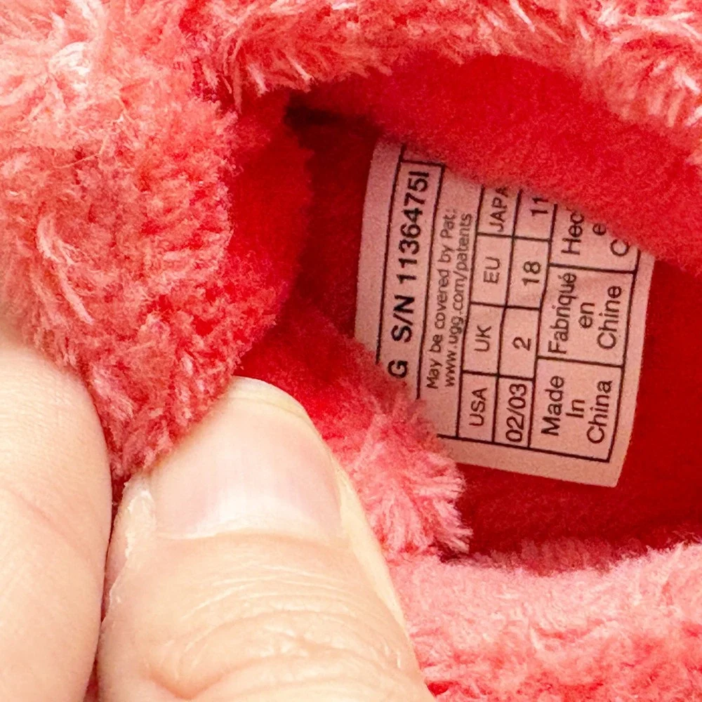 UGG Baby Bixbee Watermelon Stuffie‎ Pink Fleece Fruit Booties Size 2/3